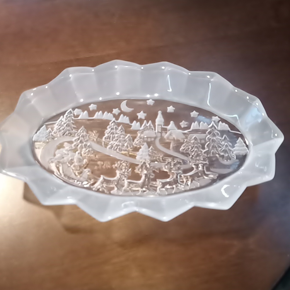 Mikasa Vintage Christmas Silent Night Frosted Crystal Oval Sweets Platter Tray